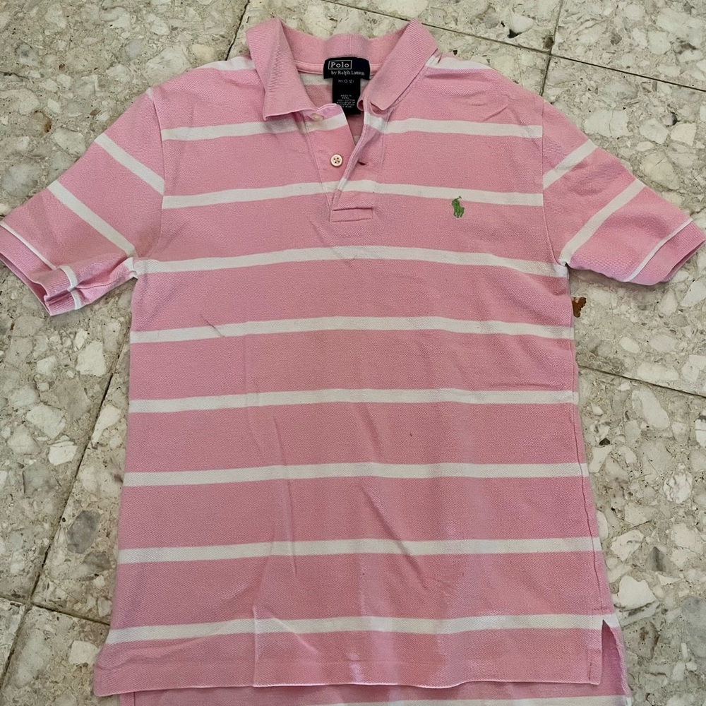 Polo collared shirt (size M)